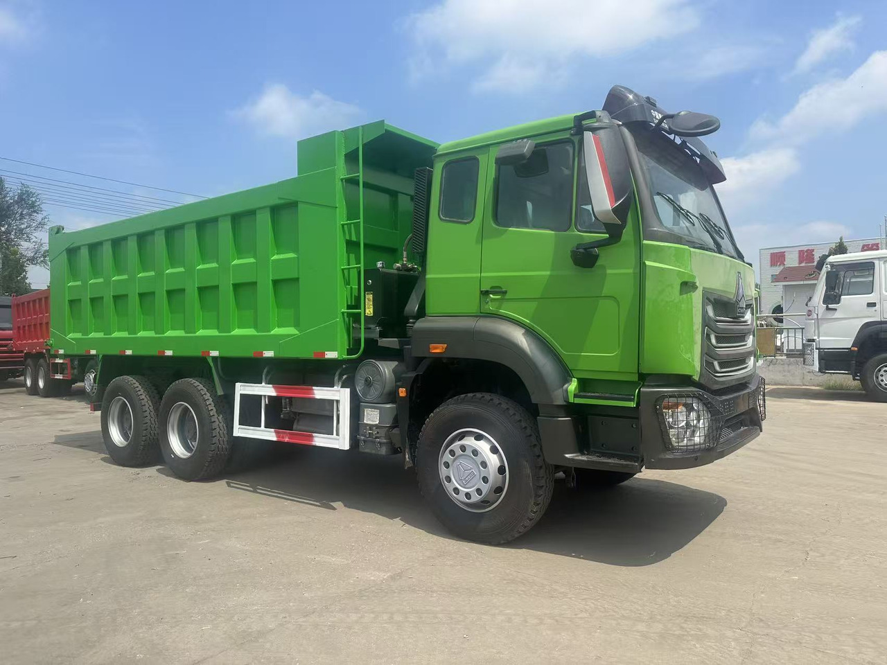 HOWO Haohan 6✖4 Dump Truck Green - Kipper: das Bild 2 HOWO Haohan 6✖4 Dump Truck Green - Kipper: das Bild 2