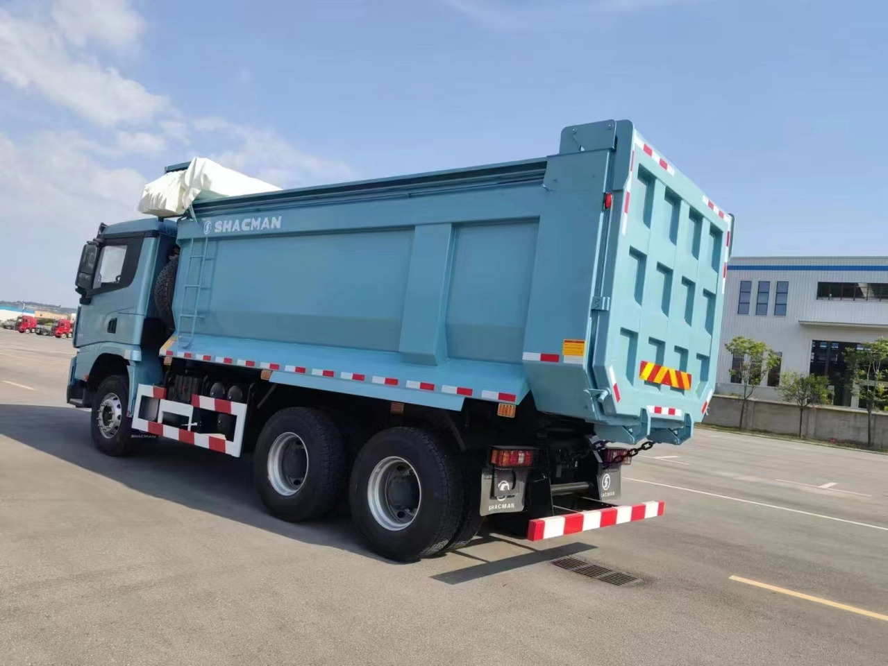 SHACMAN Dump Truck 6/4 New Brand Click Here for Discount - Kipper: das Bild 5 SHACMAN Dump Truck 6/4 New Brand Click Here for Discount - Kipper: das Bild 5