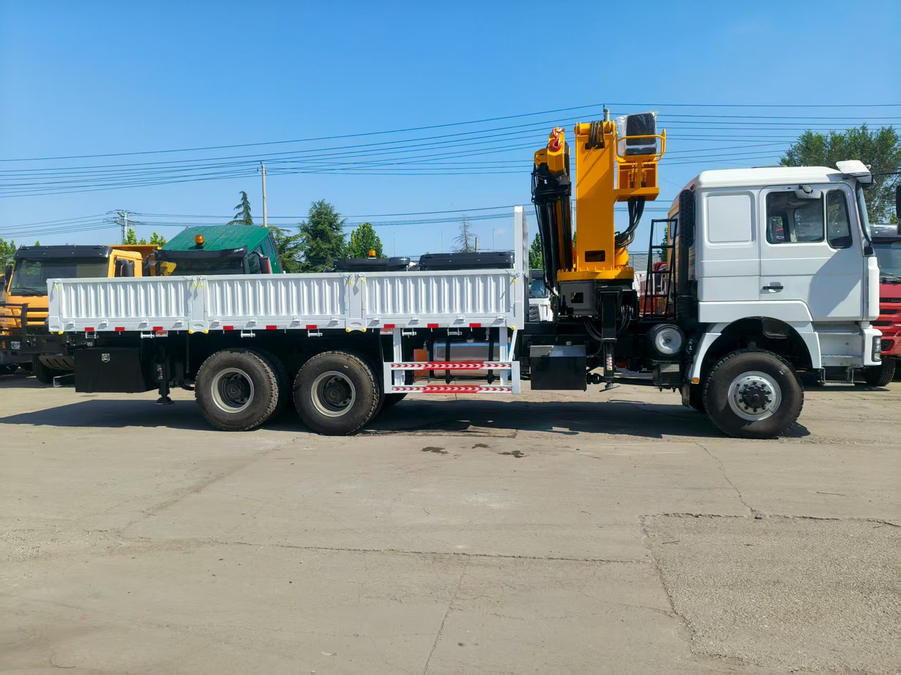 SHACMAN Truck Counted Crane 6x4 Click for Discount - Kipper: das Bild 2 SHACMAN Truck Counted Crane 6x4 Click for Discount - Kipper: das Bild 2