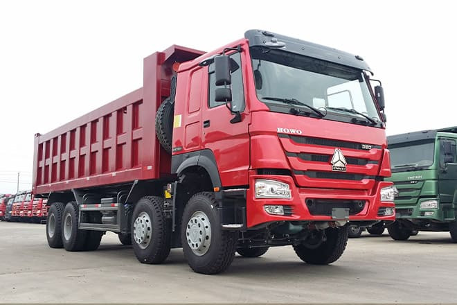 SINOTRUK Sinotruk Howo 380 8X4 Dump Truck for Sale in Senegal - Kipper: das Bild 3 SINOTRUK Sinotruk Howo 380 8X4 Dump Truck for Sale in Senegal - Kipper: das Bild 3