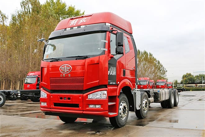 FAW New Faw J6P 390 Trucks for Sale in Nigeria - Sattelzugmaschine: das Bild 2 FAW New Faw J6P 390 Trucks for Sale in Nigeria - Sattelzugmaschine: das Bild 2