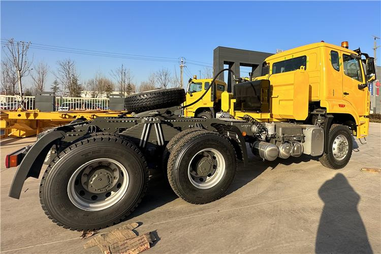 SINOTRUK Howo New Model 371 HP Truck Head for Sale In Zambia - Sattelzugmaschine: das Bild 2 SINOTRUK Howo New Model 371 HP Truck Head for Sale In Zambia - Sattelzugmaschine: das Bild 2