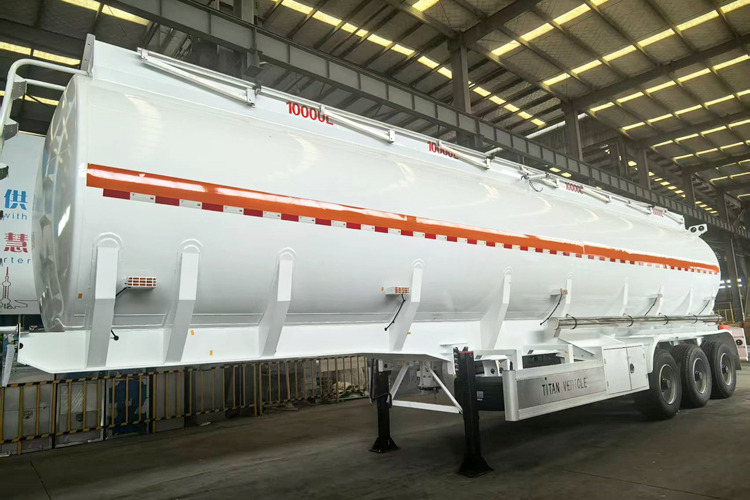 TITAN 40000 Liters Fuel Tanker Trailer for Sale in Zambia - Tankauflieger: das Bild 1 TITAN 40000 Liters Fuel Tanker Trailer for Sale in Zambia - Tankauflieger: das Bild 1