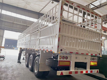 TITAN Animal Transport Fence Trailer for Sale in Mali - Tiertransporter Auflieger: das Bild 3 TITAN Animal Transport Fence Trailer for Sale in Mali - Tiertransporter Auflieger: das Bild 3