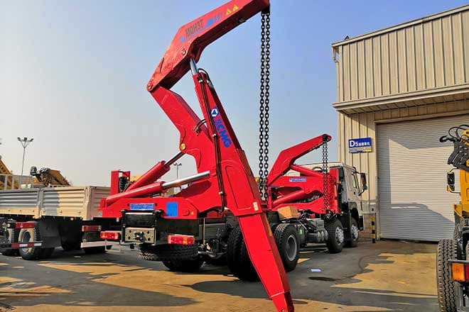 XCMG XCMG Side Loader Truck Container for Sale in Barbados - Containerwagen/ Wechselfahrgestell LKW: das Bild 4 XCMG XCMG Side Loader Truck Container for Sale in Barbados - Containerwagen/ Wechselfahrgestell LKW: das Bild 4