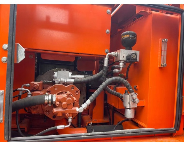 2023 Doosan DH150 - Kettenbagger: das Bild 4 2023 Doosan DH150 - Kettenbagger: das Bild 4