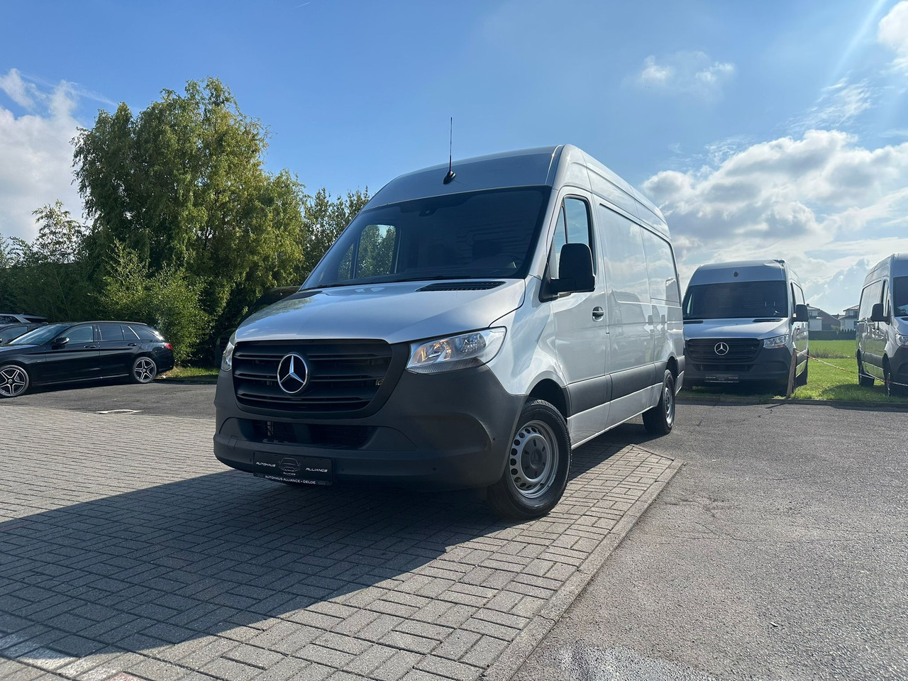 MERCEDES-BENZ Sprinter - Kastenwagen: das Bild 2 MERCEDES-BENZ Sprinter - Kastenwagen: das Bild 2