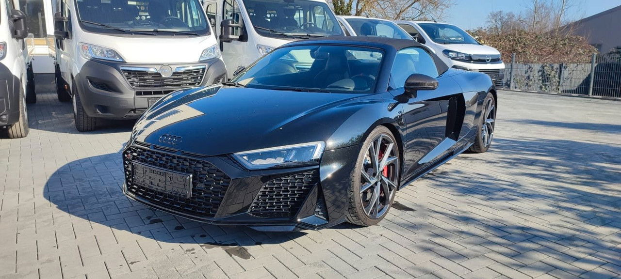 Audi R8 Spyder 5.2 FSI RWD performance - Cabrio: das Bild 3 Audi R8 Spyder 5.2 FSI RWD performance - Cabrio: das Bild 3