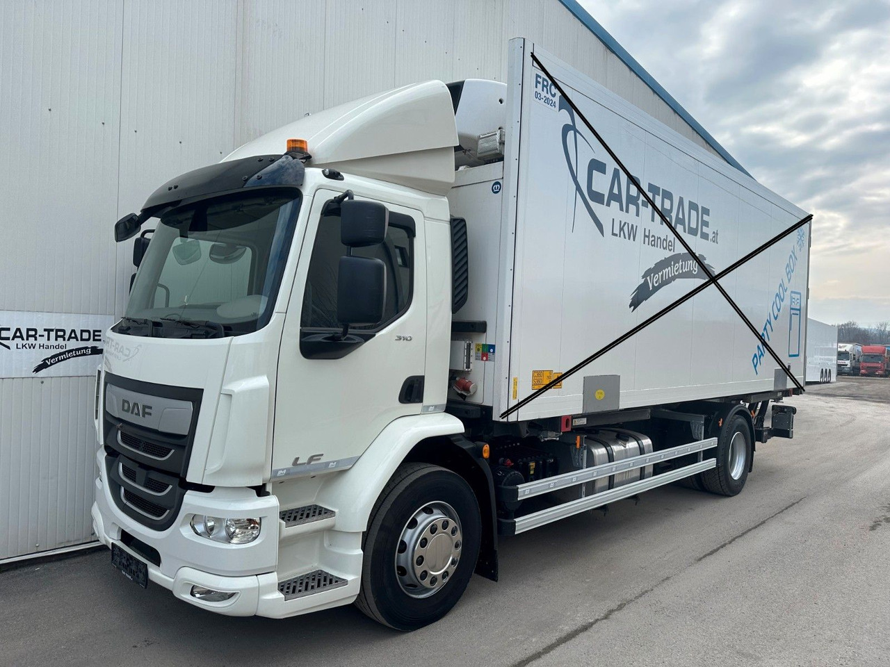 DAF LF 310 8G LBW Bär2T 3J-Garatnie DAF LF 310 8G LBW Bär2T 3J-Garatnie - Containerwagen/ Wechselfahrgestell LKW: das Bild 3 DAF LF 310 8G LBW Bär2T 3J-Garatnie DAF LF 310 8G LBW Bär2T 3J-Garatnie - Containerwagen/ Wechselfahrgestell LKW: das Bild 3