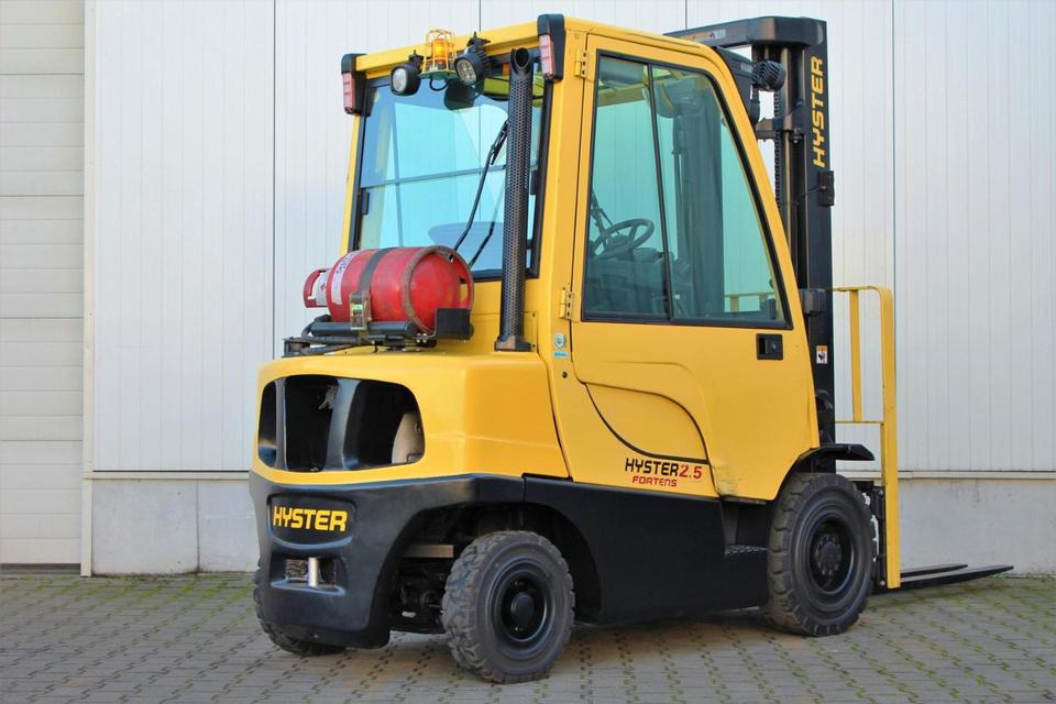 HYSTER H2.5FT Gas 2500kg Kabine 2018 Stapler UVV ✅ - Treibgasstapler: das Bild 2 HYSTER H2.5FT Gas 2500kg Kabine 2018 Stapler UVV ✅ - Treibgasstapler: das Bild 2
