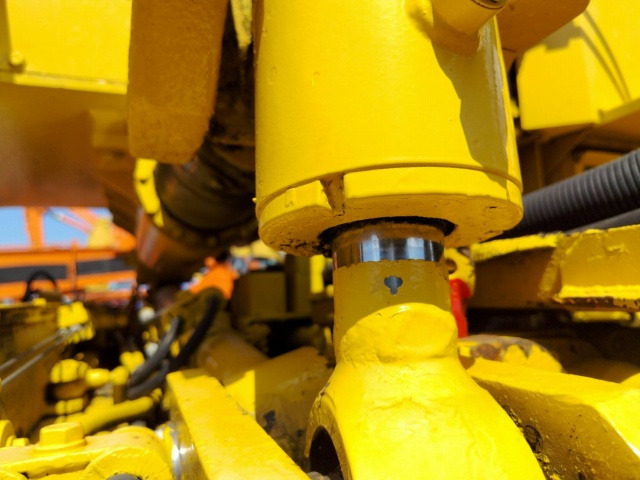 Kaltfräse KOMATSU GC380F-2: das Bild 16