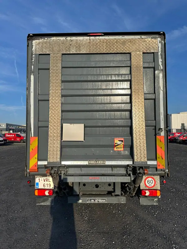 Iveco ML120E280 *Hayon 2000 kg*280 CV*caisse 7m8 - Koffer LKW: das Bild 4 Iveco ML120E280 *Hayon 2000 kg*280 CV*caisse 7m8 - Koffer LKW: das Bild 4