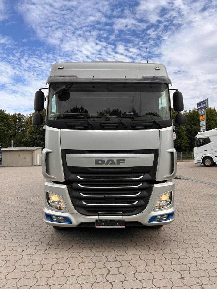 DAF XF 460 FAN + MKG + 10mtr 2to + Lenkachse + EURO 6 - Pritsche LKW, Autokran: das Bild 2 DAF XF 460 FAN + MKG + 10mtr 2to + Lenkachse + EURO 6 - Pritsche LKW, Autokran: das Bild 2