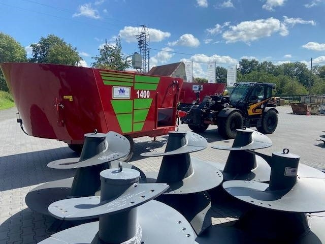 Futtermischwagen BvL Futtermischwagen: das Bild 14 Futtermischwagen BvL Futtermischwagen: das Bild 14