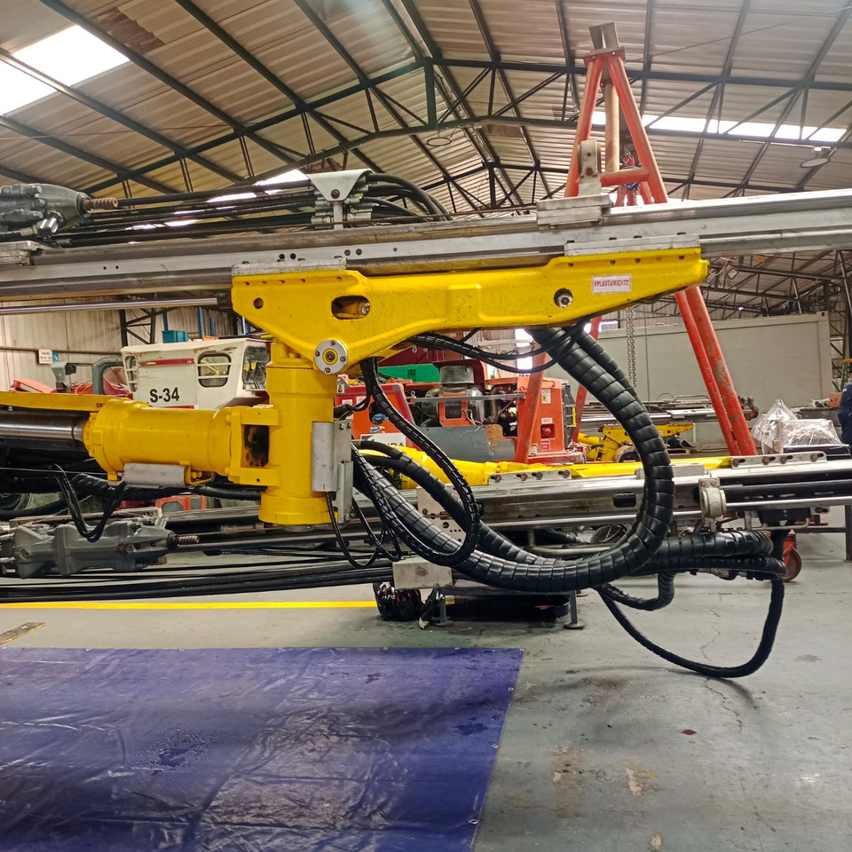 EPIROC BOOMER S2C - Horizontalbohrgerät: das Bild 4 EPIROC BOOMER S2C - Horizontalbohrgerät: das Bild 4