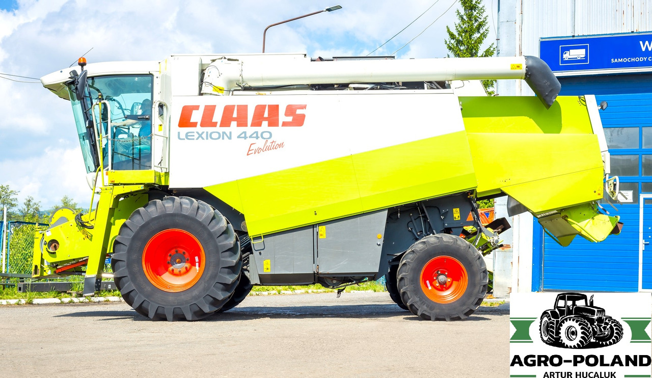 CLAAS LEXION 440 EVOLUTION - 2003 ROK + CLAAS C 540 SKŁADANY - 2007 ROK - Mähdrescher: das Bild 5 CLAAS LEXION 440 EVOLUTION - 2003 ROK + CLAAS C 540 SKŁADANY - 2007 ROK - Mähdrescher: das Bild 5