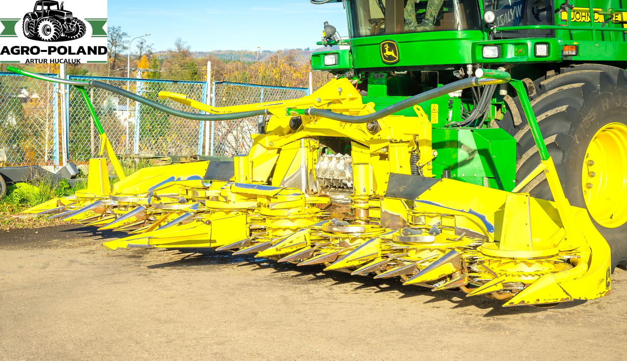 JOHN DEERE 7350i - ProDrive - 4x4 - 2012 rok - GPS - Kemper 360 plus - Pickup 630c - 40 km/h - Feldhäcksler: das Bild 3 JOHN DEERE 7350i - ProDrive - 4x4 - 2012 rok - GPS - Kemper 360 plus - Pickup 630c - 40 km/h - Feldhäcksler: das Bild 3