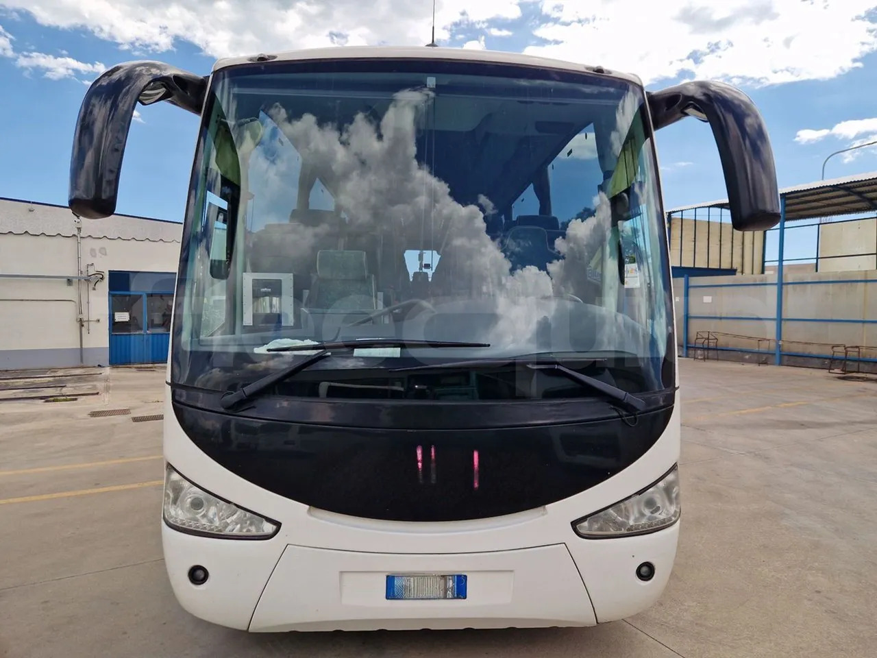 Irizar Scania - Reisebus: das Bild 2 Irizar Scania - Reisebus: das Bild 2