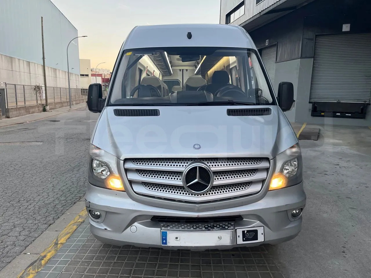 Mercedes-Benz Sprinter - Reisebus: das Bild 2 Mercedes-Benz Sprinter - Reisebus: das Bild 2
