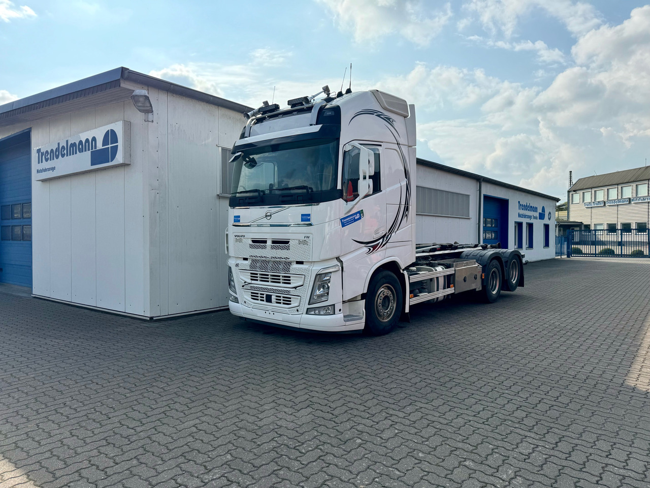 VOLVO Fh-13-540 6x4R - Abrollkipper: das Bild 1 VOLVO Fh-13-540 6x4R - Abrollkipper: das Bild 1