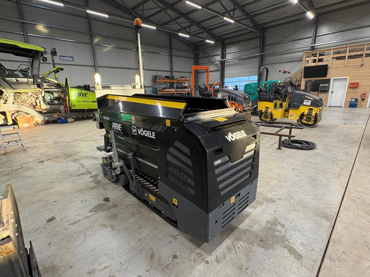 VÖGELE MINI 500 - Asphaltfertiger/ Straßenfertiger: das Bild 4 VÖGELE MINI 500 - Asphaltfertiger/ Straßenfertiger: das Bild 4
