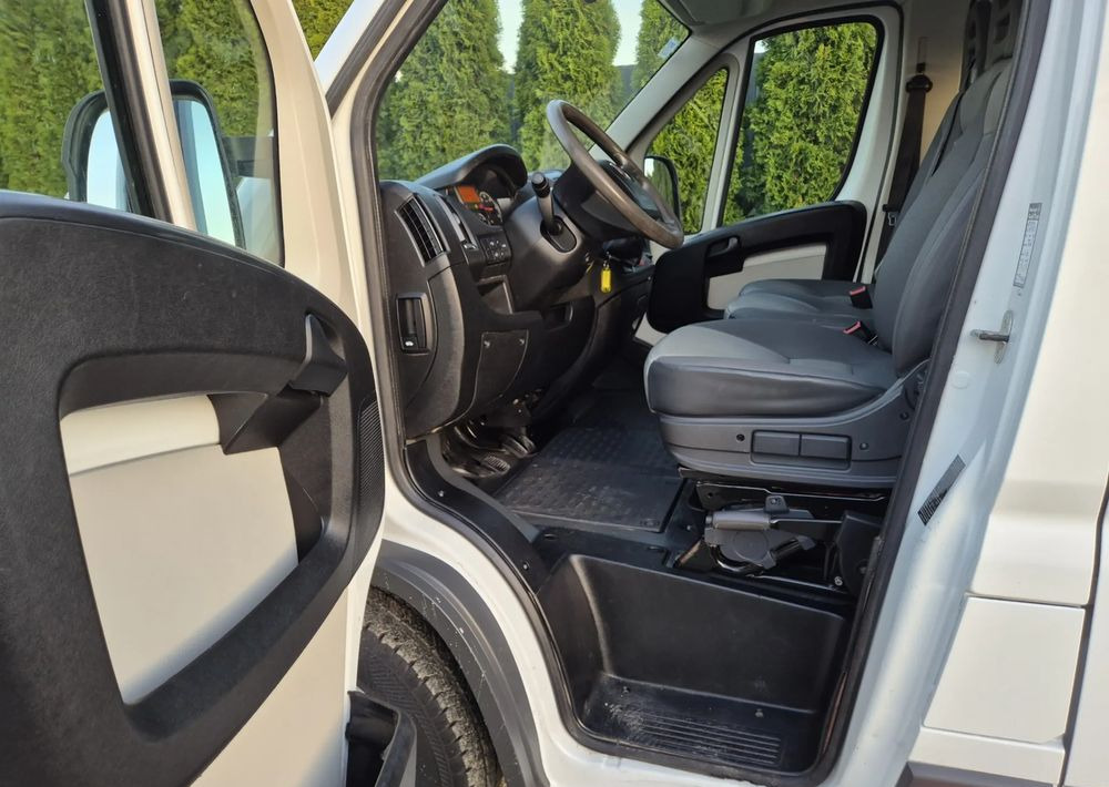 Fiat DUCATO 2.3 150KM / - Transporter mit Doppelkabine: das Bild 4 Fiat DUCATO 2.3 150KM / - Transporter mit Doppelkabine: das Bild 4