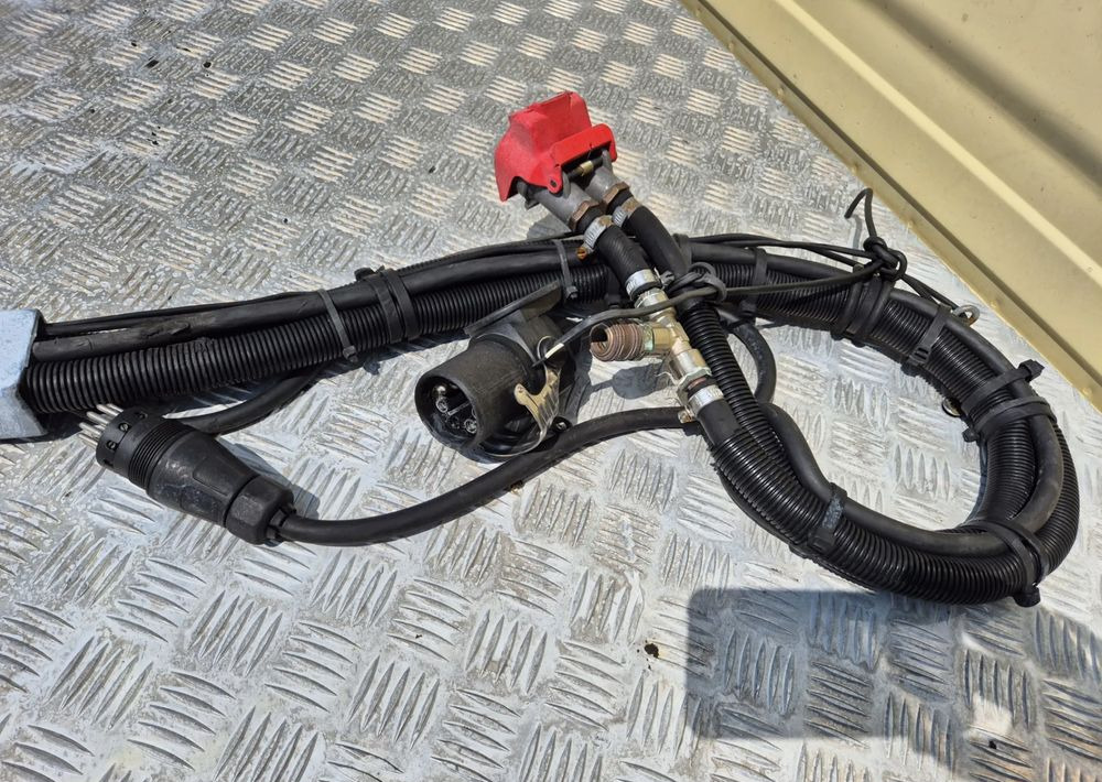 Zabudowa ciągnik siodłowy Iveco 2008 rok, stan bdb! - Sattelzugmaschine: das Bild 5 Zabudowa ciągnik siodłowy Iveco 2008 rok, stan bdb! - Sattelzugmaschine: das Bild 5