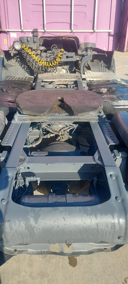 SCANIA R420 - Sattelzugmaschine: das Bild 5 SCANIA R420 - Sattelzugmaschine: das Bild 5