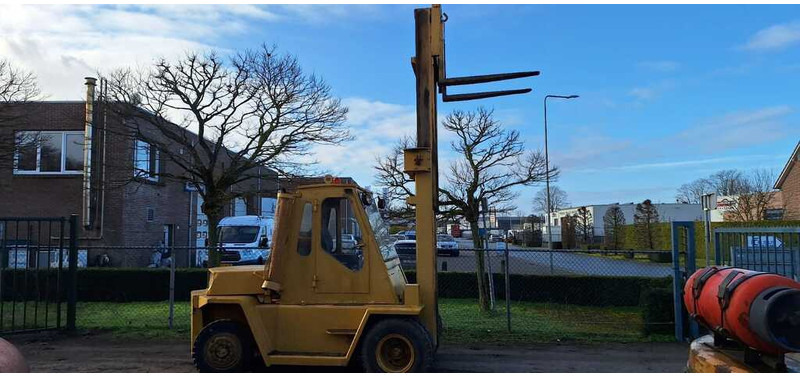 Caterpillar 7 ton - Dieselstapler: das Bild 1 Caterpillar 7 ton - Dieselstapler: das Bild 1