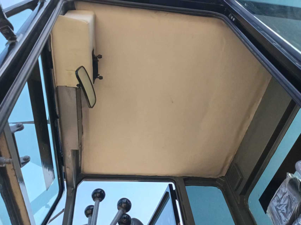 Grader CATERPILLAR 140K used motor grader low price USA brand caterpillar: das Bild 9 Grader CATERPILLAR 140K used motor grader low price USA brand caterpillar: das Bild 9