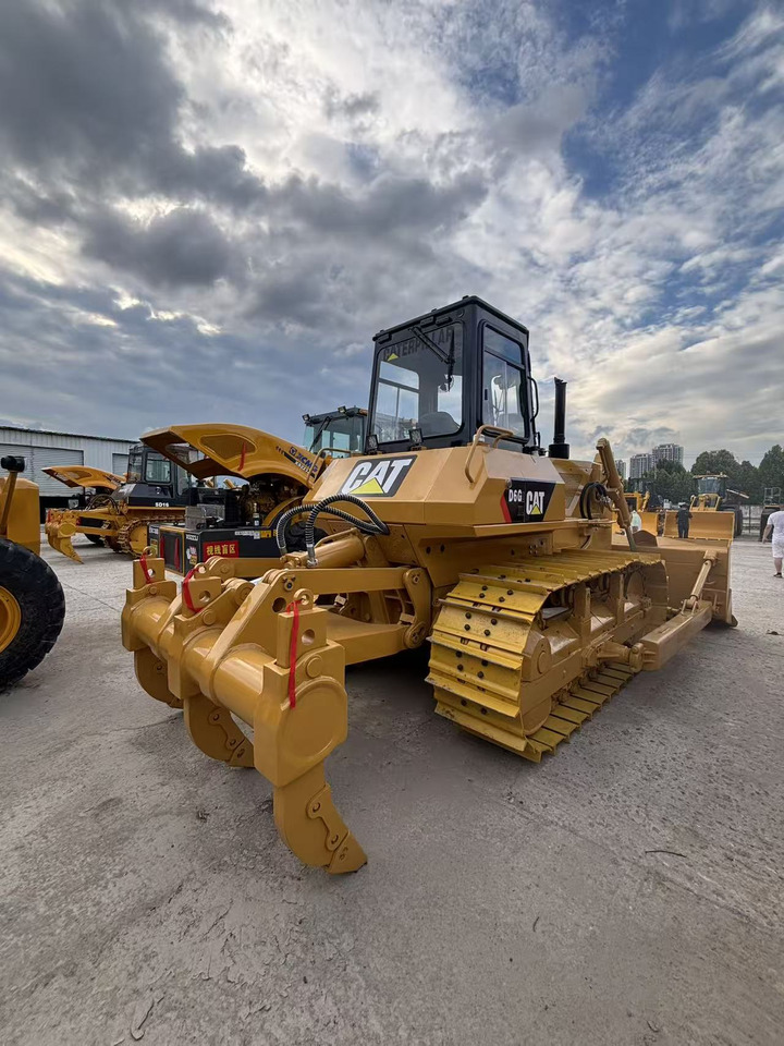 CATERPILLAR D6G caterpillar USA brand Heavy Duty Bulldozer For Mining & Road Construction - Bulldozer/ Planierraupe: das Bild 4 CATERPILLAR D6G caterpillar USA brand Heavy Duty Bulldozer For Mining & Road Construction - Bulldozer/ Planierraupe: das Bild 4