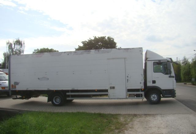 MAN TGL 12-220 8.10M KLIMA WINDA 2000KG - Koffer LKW: das Bild 5 MAN TGL 12-220 8.10M KLIMA WINDA 2000KG - Koffer LKW: das Bild 5