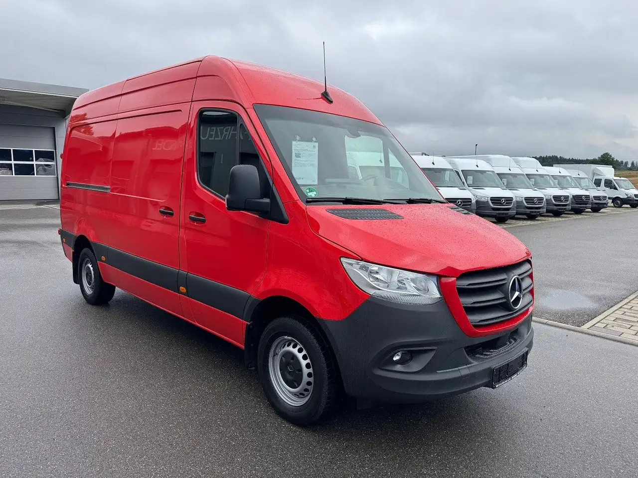 Mercedes-Benz Sprinter 316 CDI Lang Hoch Klima MBUX LBW - Kastenwagen: das Bild 2 Mercedes-Benz Sprinter 316 CDI Lang Hoch Klima MBUX LBW - Kastenwagen: das Bild 2