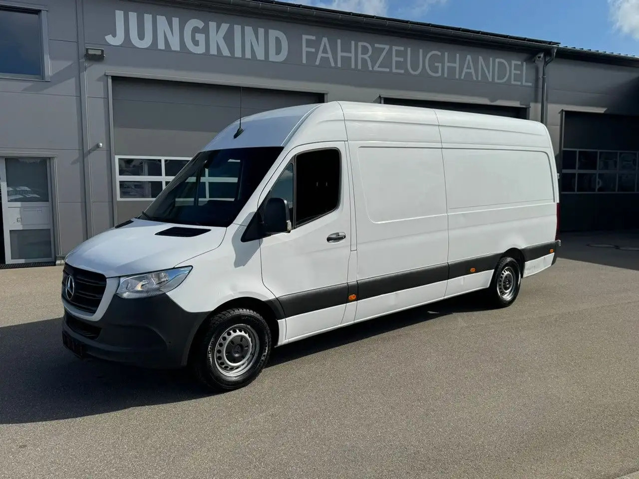 Mercedes-Benz Sprinter 316 CDI Maxi Lang Klima MBUX - Kastenwagen: das Bild 2 Mercedes-Benz Sprinter 316 CDI Maxi Lang Klima MBUX - Kastenwagen: das Bild 2