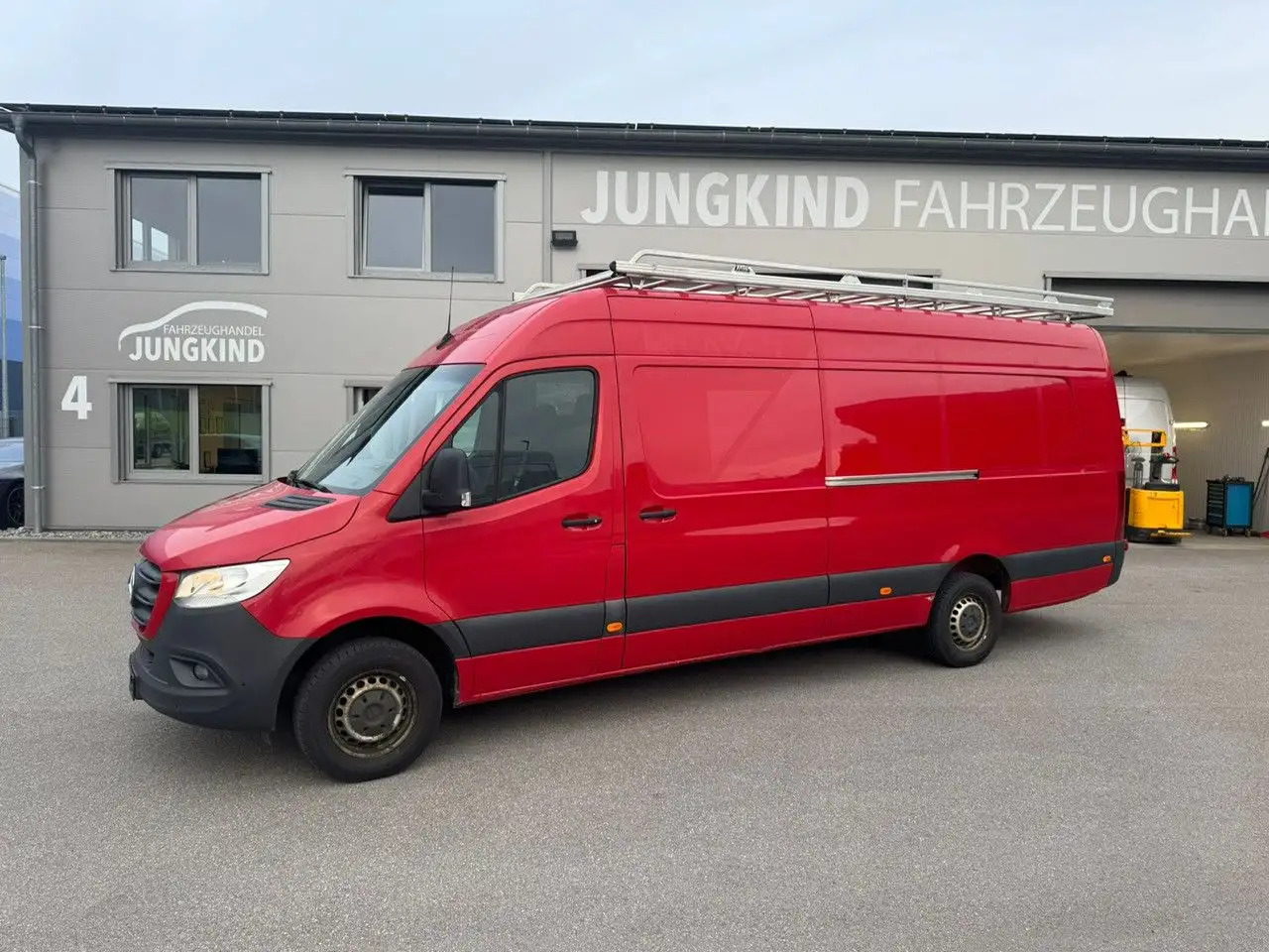 Mercedes-Benz Sprinter 317 CDI Maxi Lang XXL Extralang MBUX - Kastenwagen: das Bild 1 Mercedes-Benz Sprinter 317 CDI Maxi Lang XXL Extralang MBUX - Kastenwagen: das Bild 1