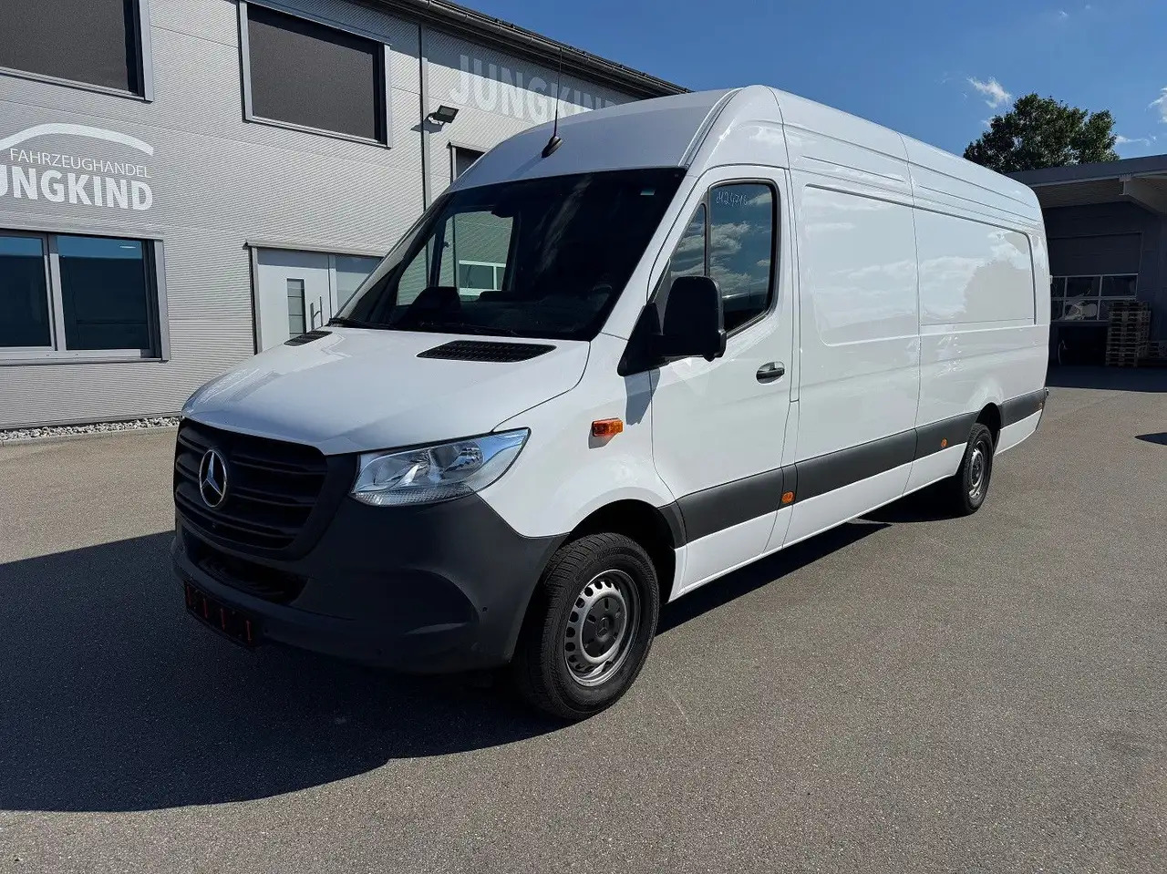 Mercedes-Benz Sprinter 317 CDI Maxi Lang XXL Extralang MBUX - Kastenwagen: das Bild 1 Mercedes-Benz Sprinter 317 CDI Maxi Lang XXL Extralang MBUX - Kastenwagen: das Bild 1
