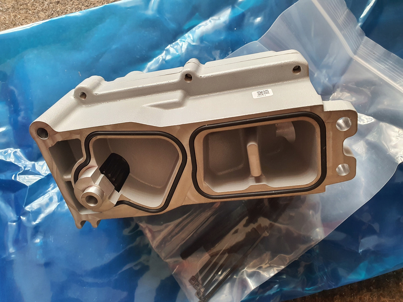 Nowa Turbosprężarka + VTG Aktuator DAF CF / XF106 EURO 6 POLIFT - Turbolader für LKW: das Bild 5 Nowa Turbosprężarka + VTG Aktuator DAF CF / XF106 EURO 6 POLIFT - Turbolader für LKW: das Bild 5