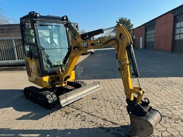 CAT 301.6 - Minibagger: das Bild 2 CAT 301.6 - Minibagger: das Bild 2