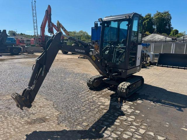 Volvo EC18D - Minibagger: das Bild 2 Volvo EC18D - Minibagger: das Bild 2