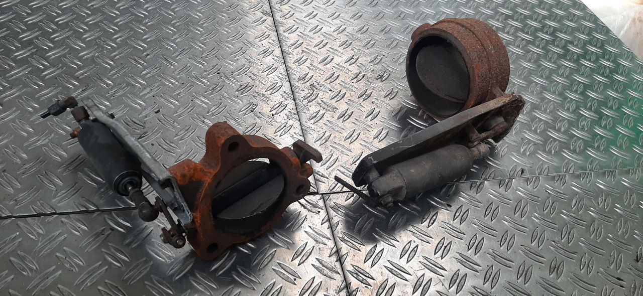 Gebrauchte MAN und DB Motorbremsen, Artikel - Nr. : 81.99999 - 9999 - Motor und Teile für LKW: das Bild 4 Gebrauchte MAN und DB Motorbremsen, Artikel - Nr. : 81.99999 - 9999 - Motor und Teile für LKW: das Bild 4