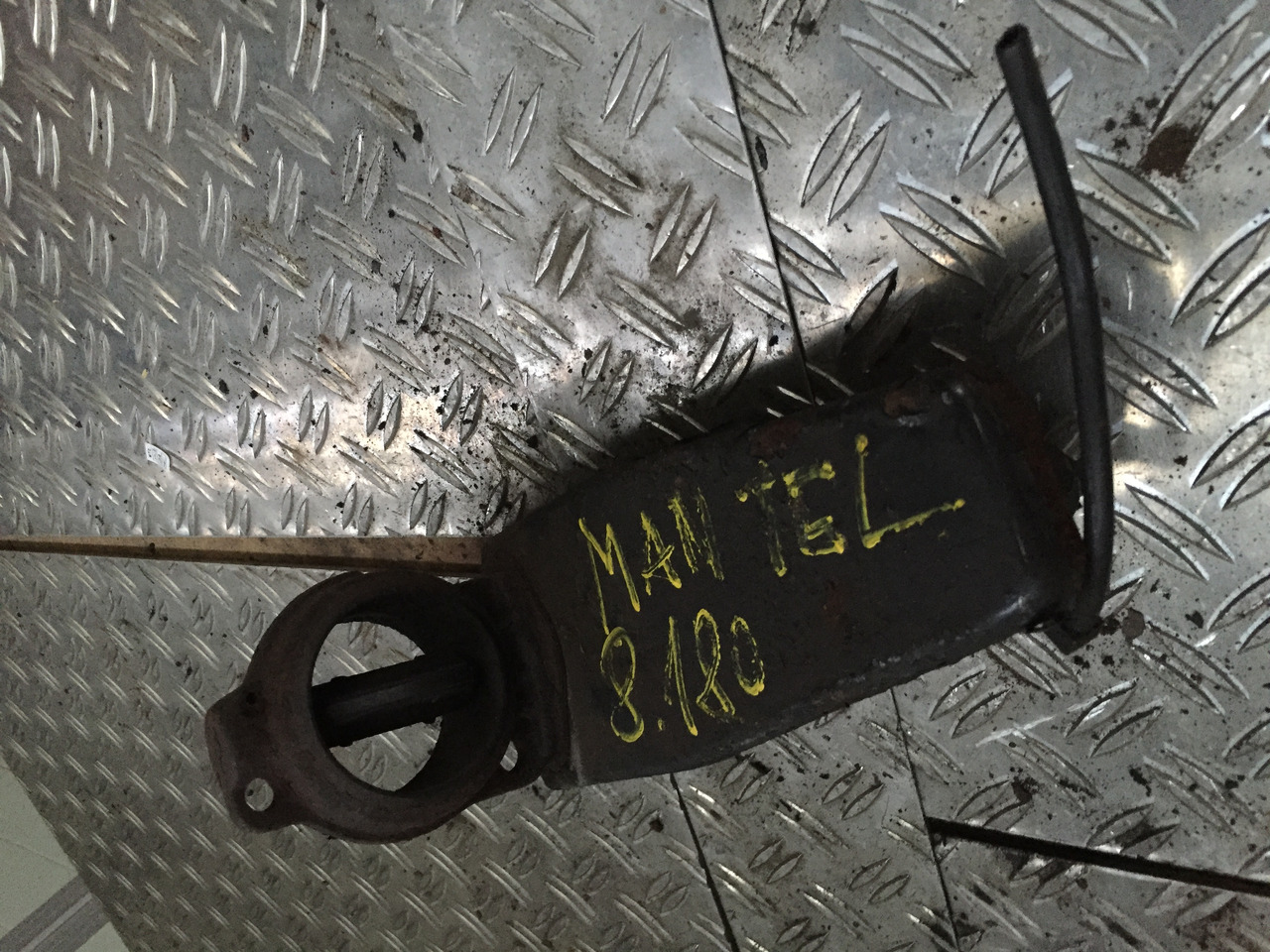 Gebrauchte Motorbremse / Klappe MAN TGL, Artikel - Nr. : 99.99999 - 9999 - Motor und Teile für LKW: das Bild 1 Gebrauchte Motorbremse / Klappe MAN TGL, Artikel - Nr. : 99.99999 - 9999 - Motor und Teile für LKW: das Bild 1