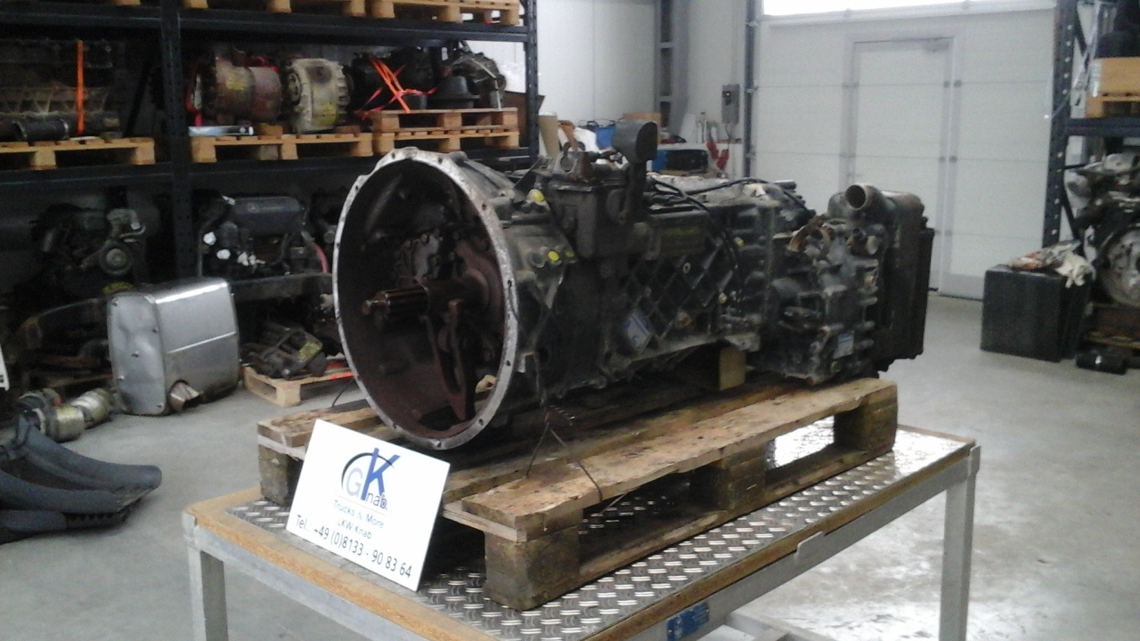 Gebrauchtes Getriebe - Getriebe für LKW: das Bild 1 Gebrauchtes Getriebe - Getriebe für LKW: das Bild 1