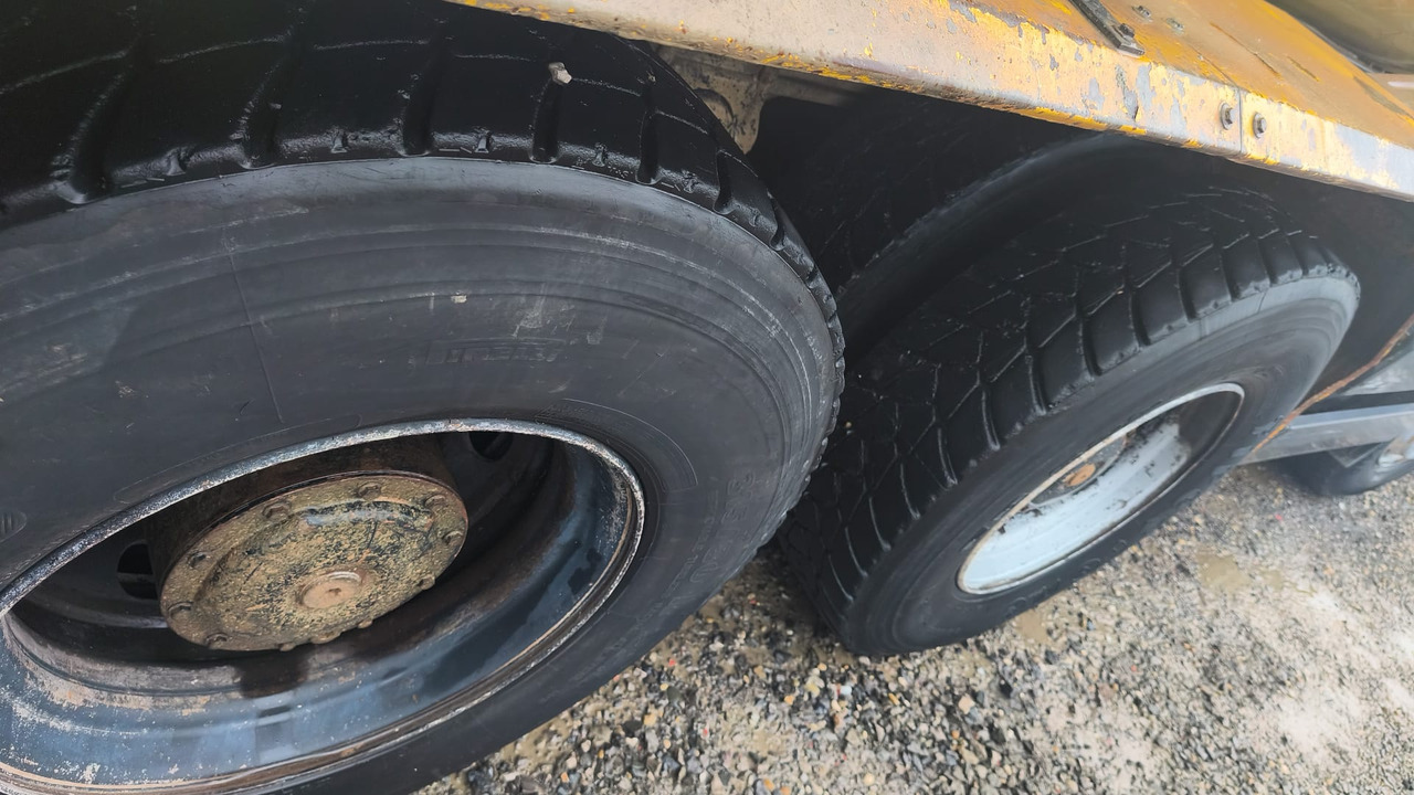 MAN 32364, 1999 god. - Betonmischer LKW: das Bild 5 MAN 32364, 1999 god. - Betonmischer LKW: das Bild 5