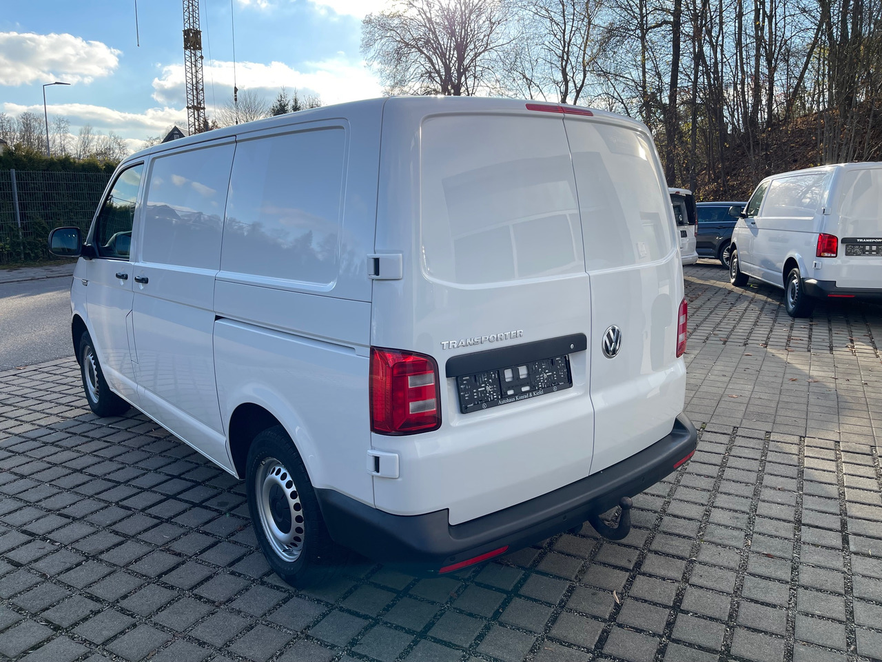 VOLKSWAGEN T6 Transporter Klima/PDC/AHK/Standheizung - Kastenwagen: das Bild 5 VOLKSWAGEN T6 Transporter Klima/PDC/AHK/Standheizung - Kastenwagen: das Bild 5