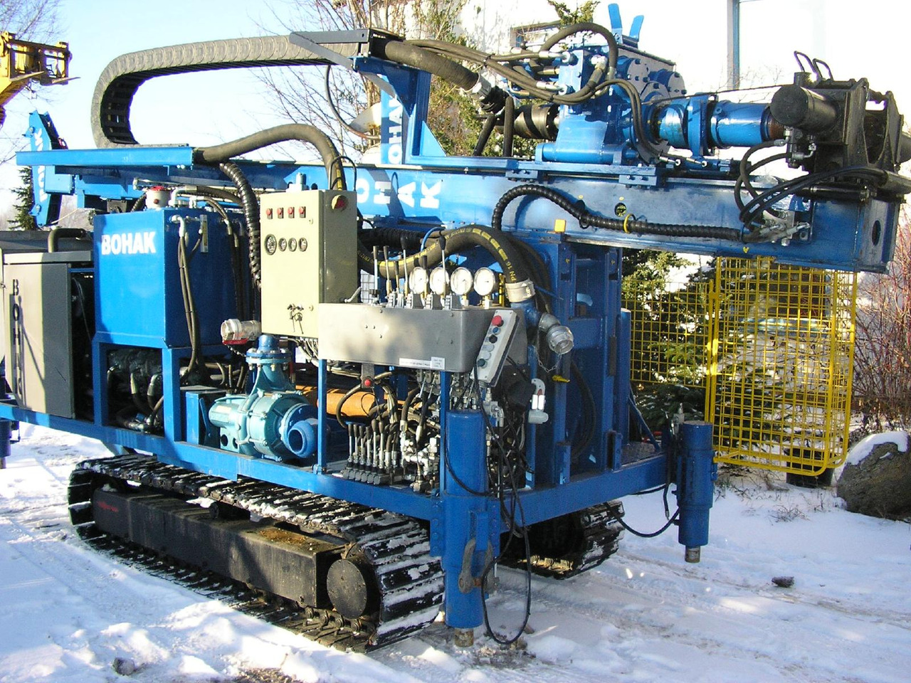 Bohak KL150 Automatik drilling rig with Manipulator -automatic - Bohrgerät: das Bild 1 Bohak KL150 Automatik drilling rig with Manipulator -automatic - Bohrgerät: das Bild 1