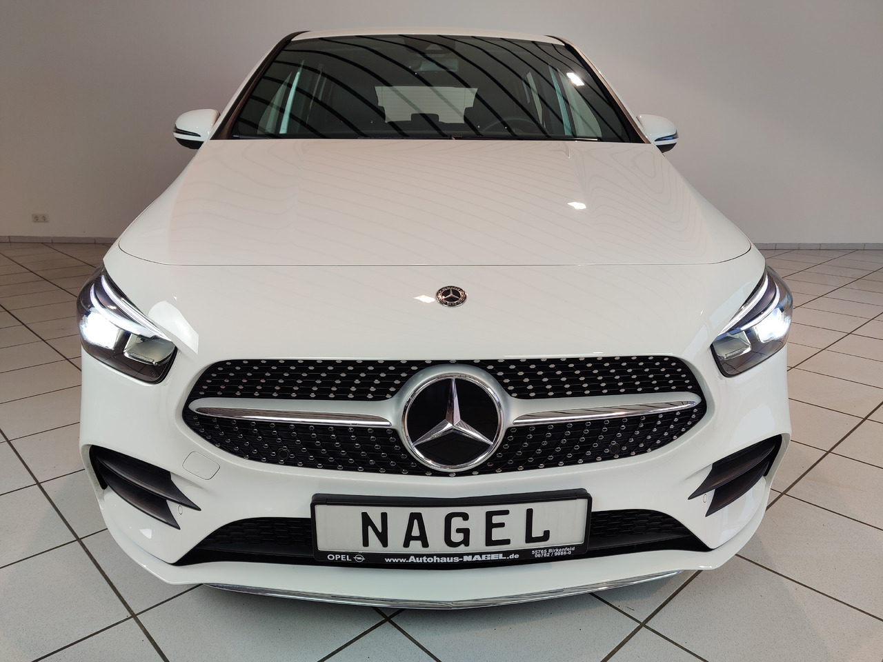 Mercedes-Benz B 200 d 8G-DCT AMG Line Kam Navi SHZ LED - PKW: das Bild 3 Mercedes-Benz B 200 d 8G-DCT AMG Line Kam Navi SHZ LED - PKW: das Bild 3