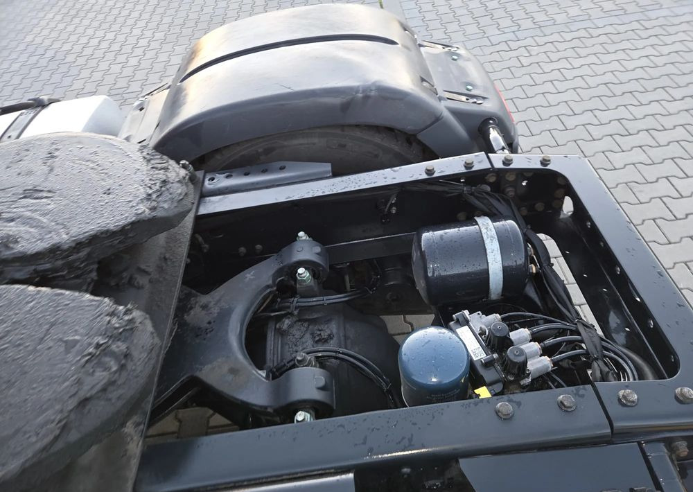 MAN TGX 500/ RETARDER/ KLIMA POSTOJOWA/ AKTYWNY TEMPOMAT ACC/ - Sattelzugmaschine: das Bild 5 MAN TGX 500/ RETARDER/ KLIMA POSTOJOWA/ AKTYWNY TEMPOMAT ACC/ - Sattelzugmaschine: das Bild 5