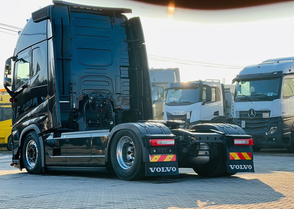 Volvo FH 500 / EURO 6 / RETARDER / 12/2022 / ACC / CAŁE NA PODUCHACH / KLIMA POSTOJOWA / NAVIGACJA / - Sattelzugmaschine: das Bild 5 Volvo FH 500 / EURO 6 / RETARDER / 12/2022 / ACC / CAŁE NA PODUCHACH / KLIMA POSTOJOWA / NAVIGACJA / - Sattelzugmaschine: das Bild 5