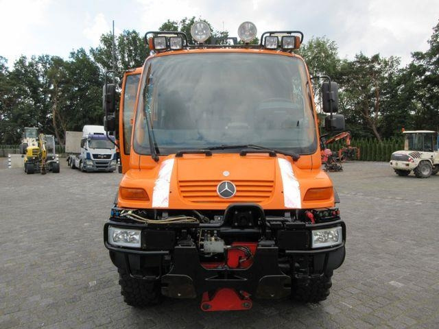 Unimog U 400 three-way tipper / Atlas crane 65.2, air con - Kipper: das Bild 2 Unimog U 400 three-way tipper / Atlas crane 65.2, air con - Kipper: das Bild 2
