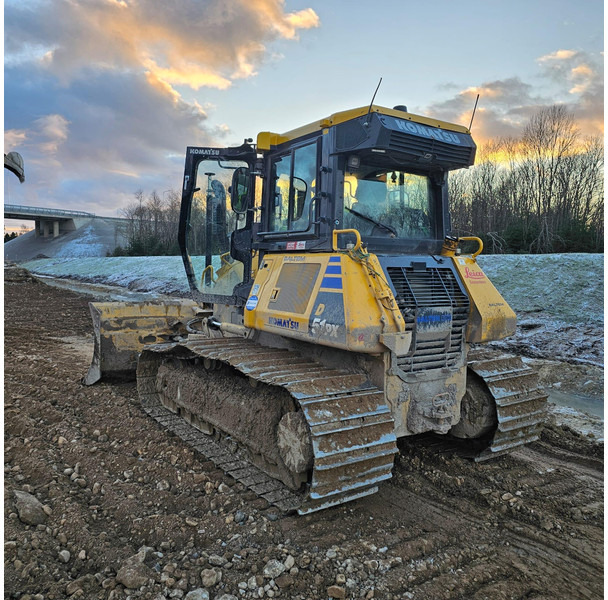 Komatsu D51 - Bulldozer/ Planierraupe: das Bild 3 Komatsu D51 - Bulldozer/ Planierraupe: das Bild 3